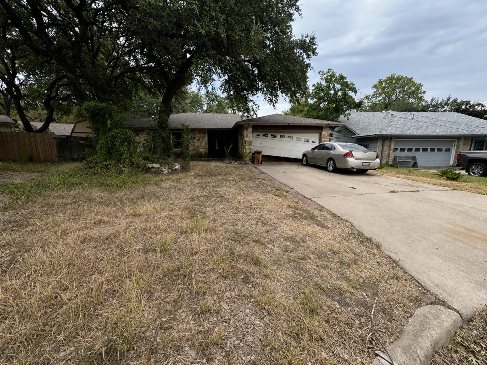 1301 Rail Fence Cove Austin, TX 78748
