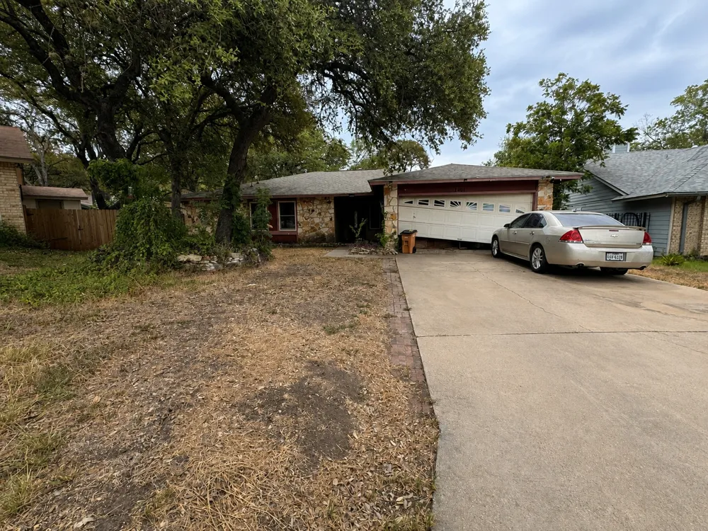 1301 Rail Fence Cove Austin, TX 78748