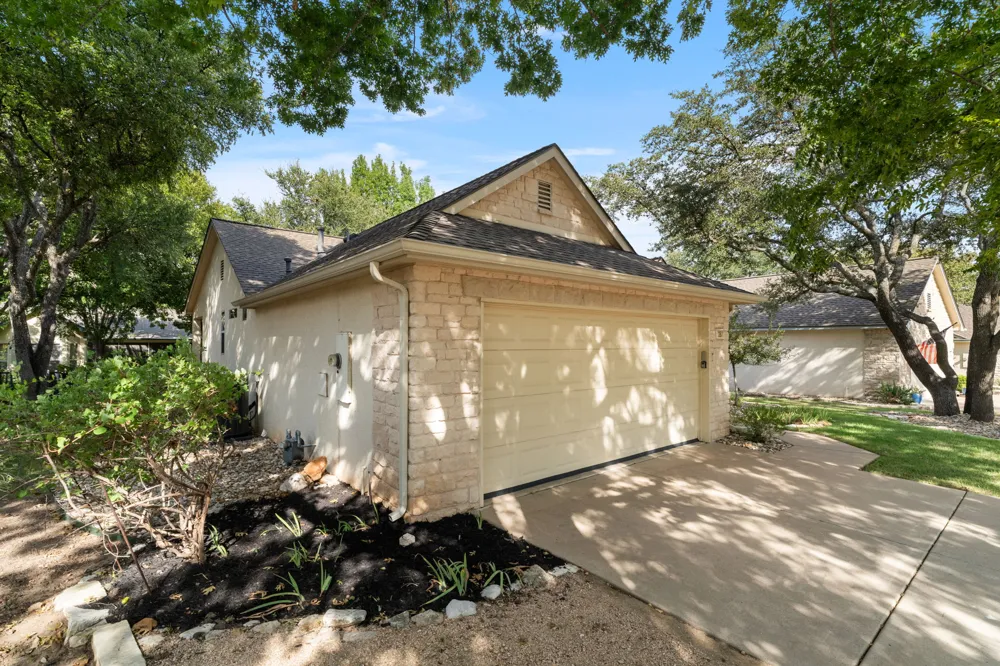 267 Whispering Wind Drive Georgetown, TX 78633