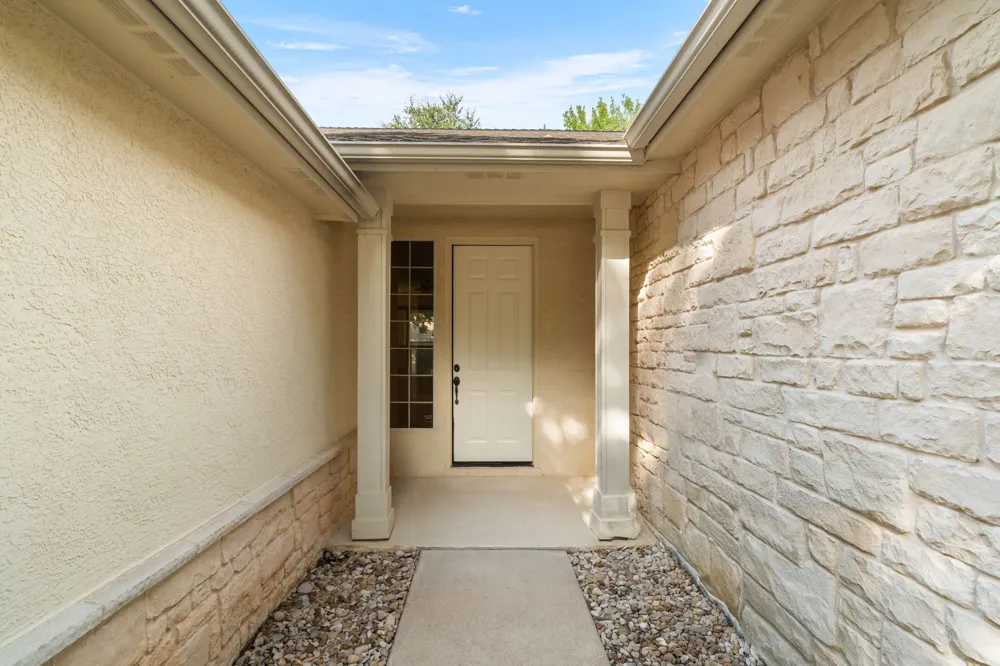267 Whispering Wind Drive Georgetown, TX 78633