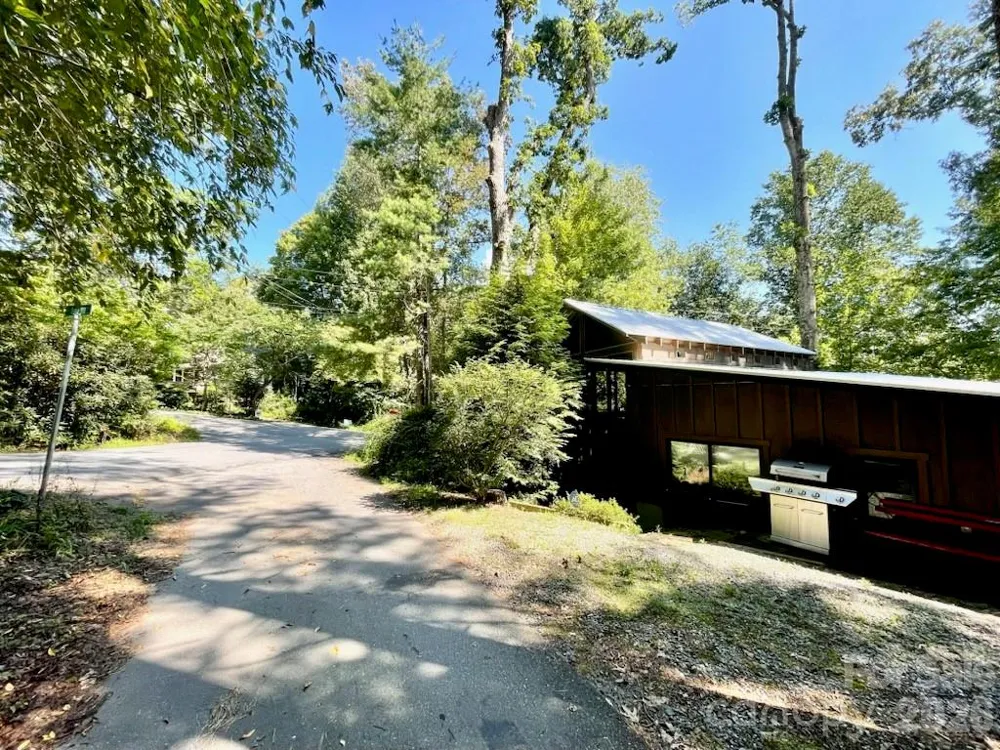 97 Fairway Drive Black Mountain, NC 28711