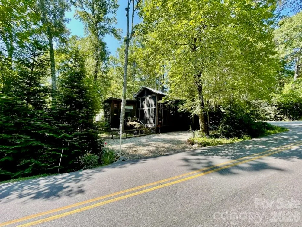97 Fairway Drive Black Mountain, NC 28711