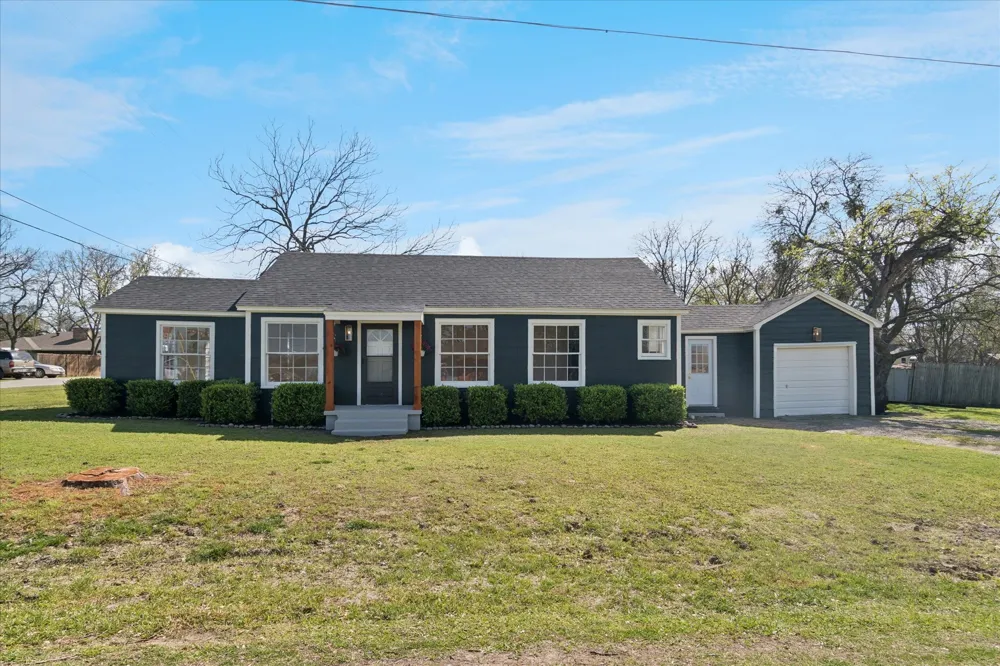 602 W Pecan Street Celina, TX 75009