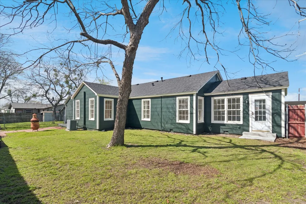 602 W Pecan Street Celina, TX 75009