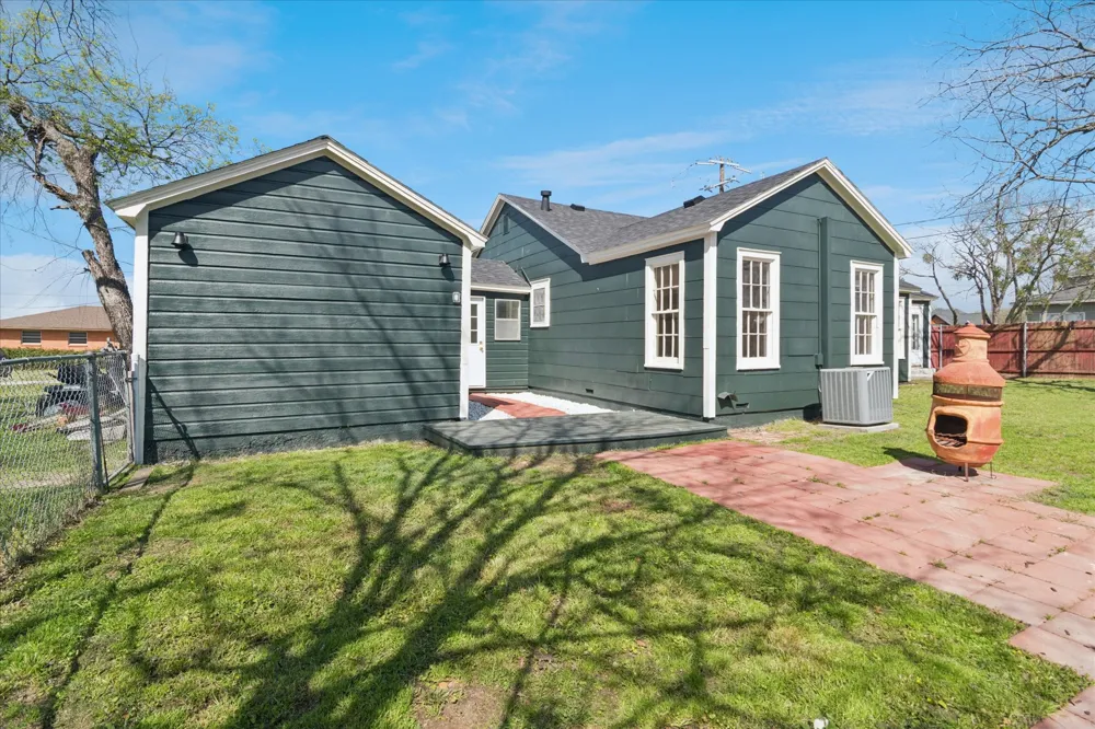 602 W Pecan Street Celina, TX 75009