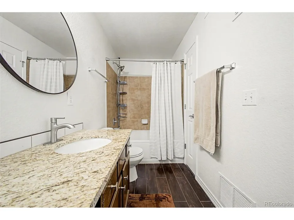 9489 Ashbury Circle #202 Parker, CO 80134