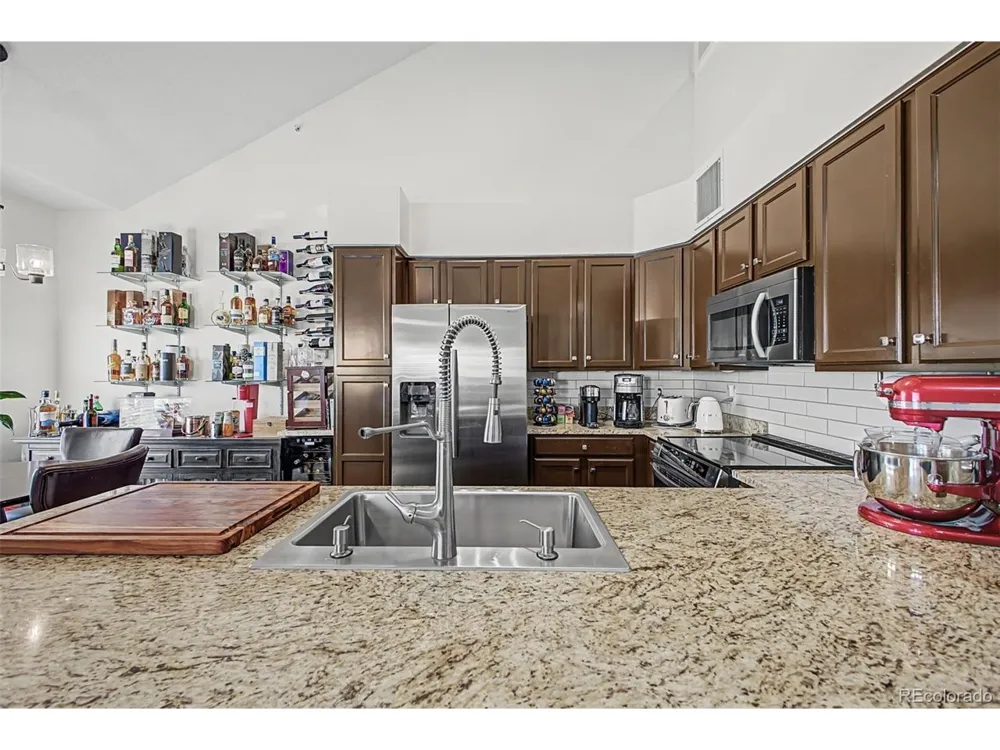 9489 Ashbury Circle #202 Parker, CO 80134