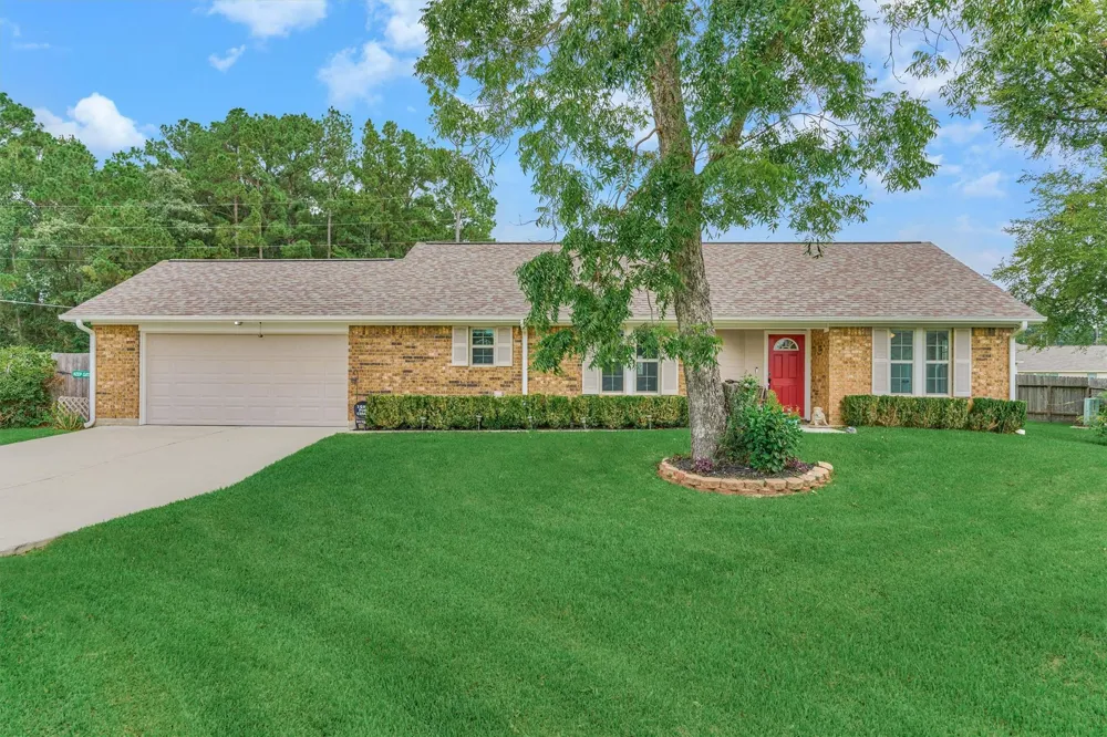 15031 Port Circle Willis, TX 77318