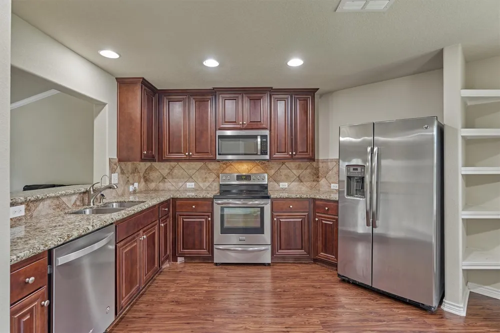 15031 Port Circle Willis, TX 77318