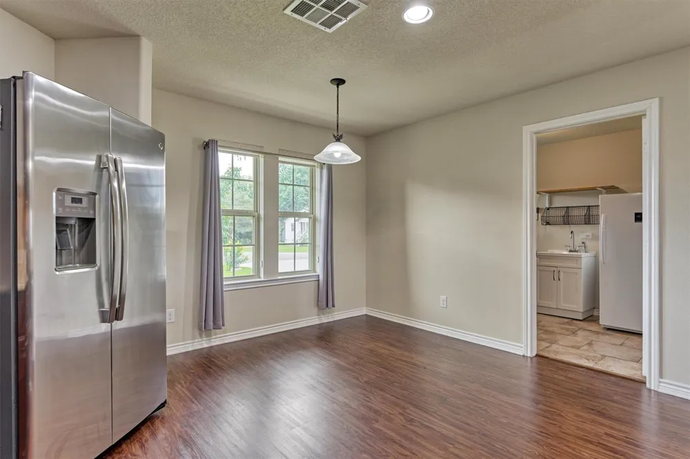 15031 Port Circle Willis, TX 77318