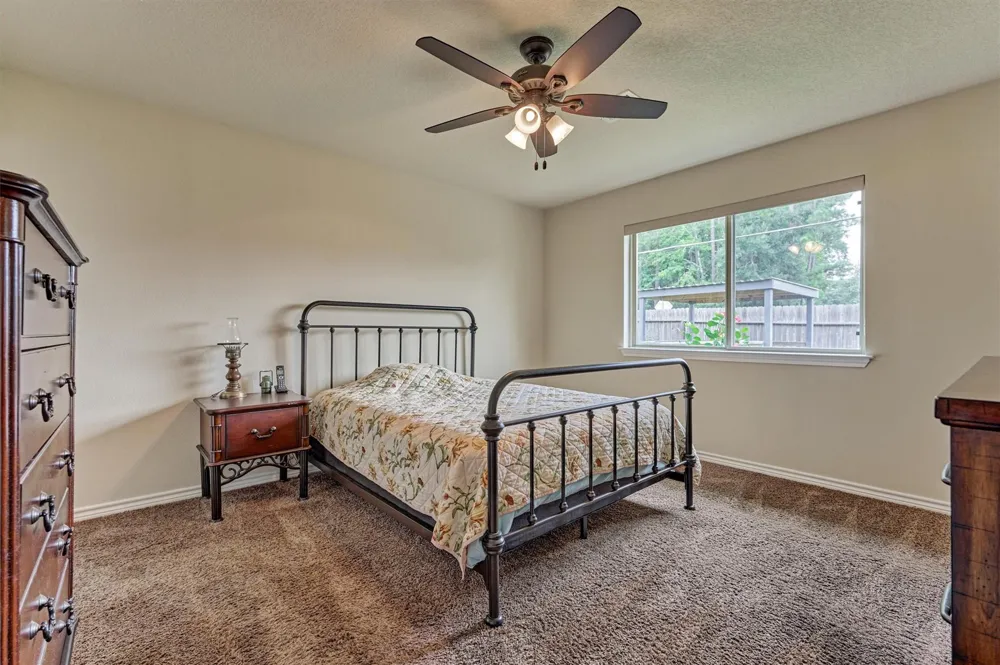 15031 Port Circle Willis, TX 77318