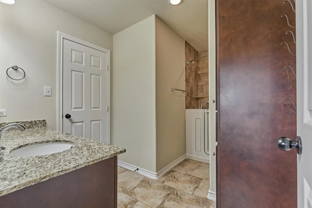 15031 Port Circle Willis, TX 77318