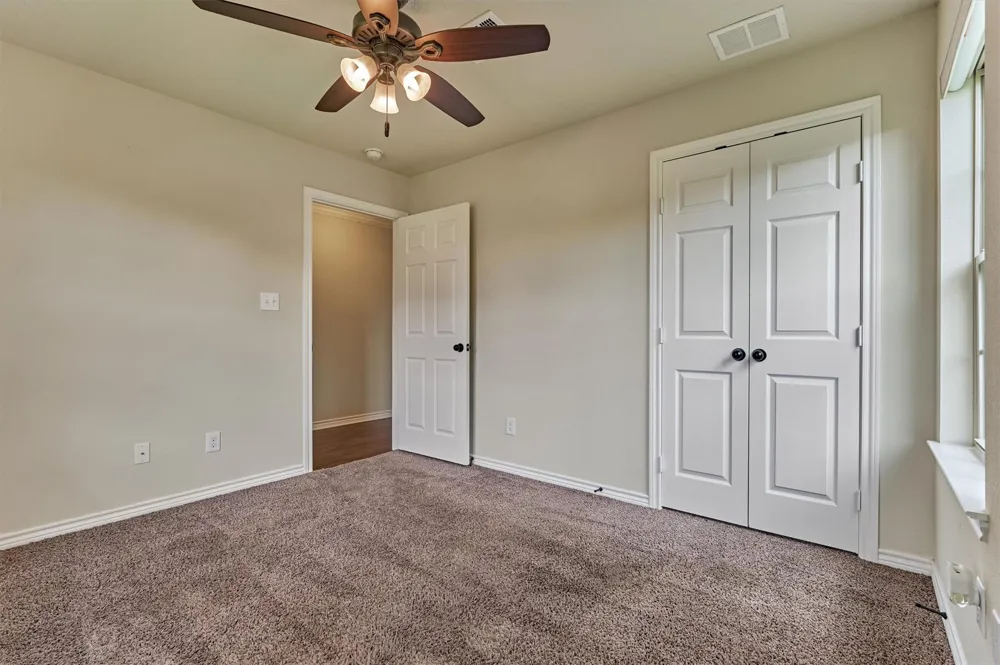 15031 Port Circle Willis, TX 77318