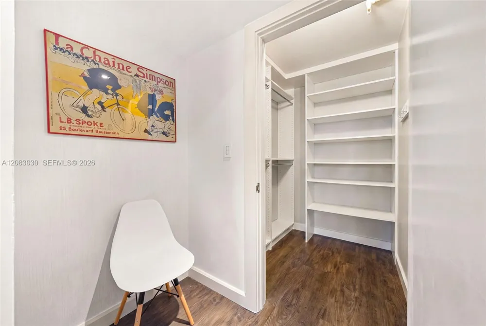 1688 West Ave #806 Miami Beach, FL 33139