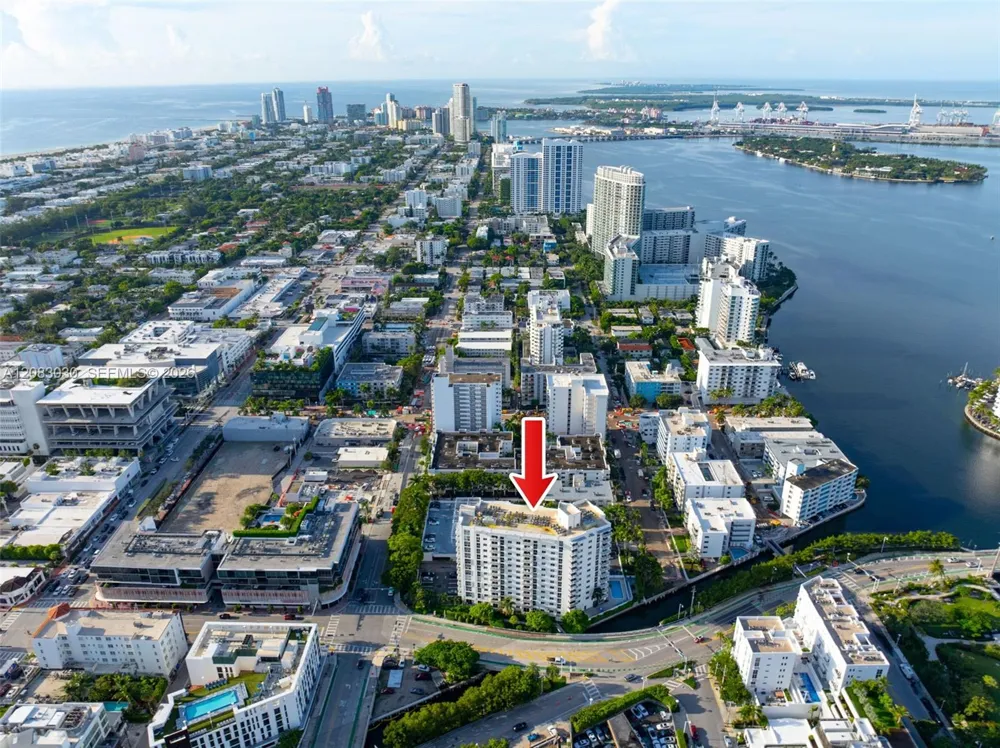 1688 West Ave #806 Miami Beach, FL 33139