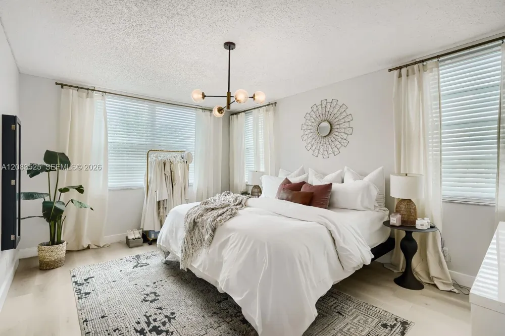 9311 Orange Grove Dr #316 Davie, FL 33324