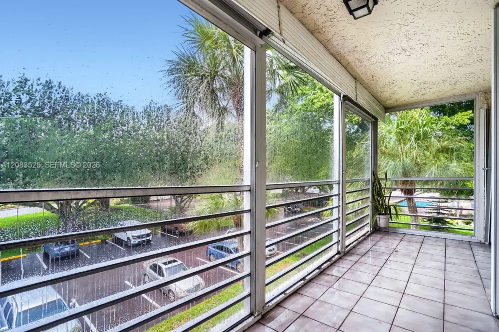9311 Orange Grove Dr #316 Davie, FL 33324