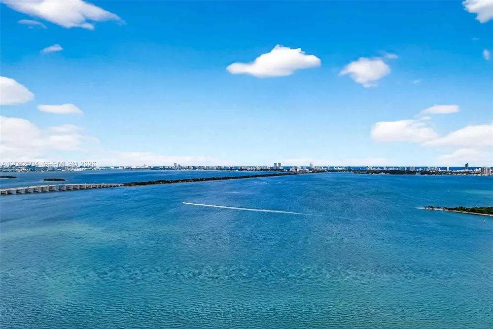 700 NE 24th St #3007 Miami, FL 33137