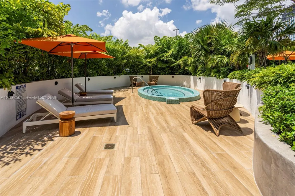 700 NE 24th St #3007 Miami, FL 33137