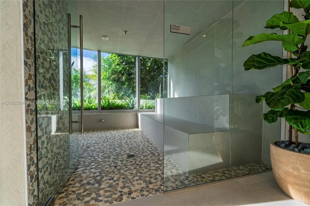 700 NE 24th St #3007 Miami, FL 33137