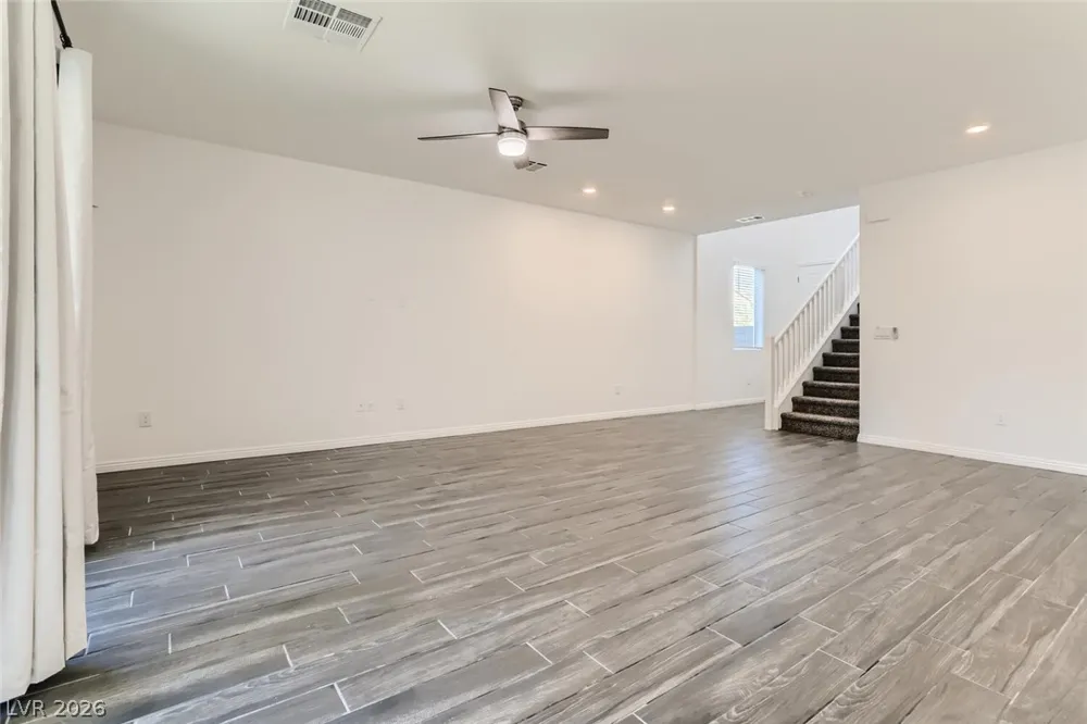 4208 Bayley Skye Las Vegas, NV 89141