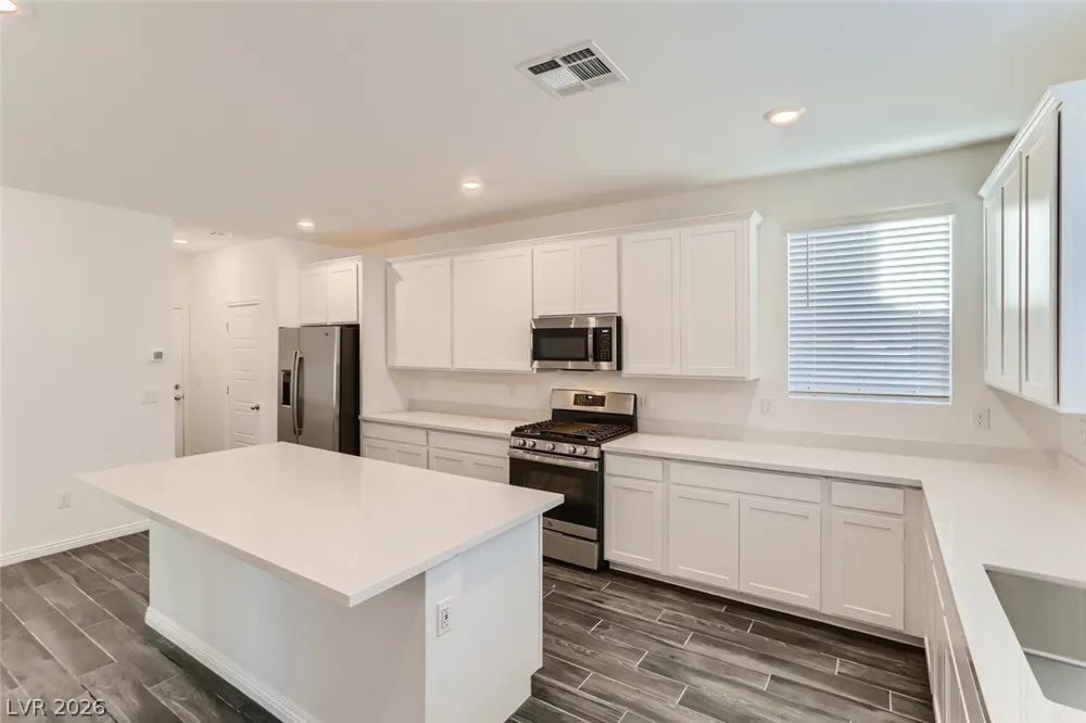 4208 Bayley Skye Las Vegas, NV 89141