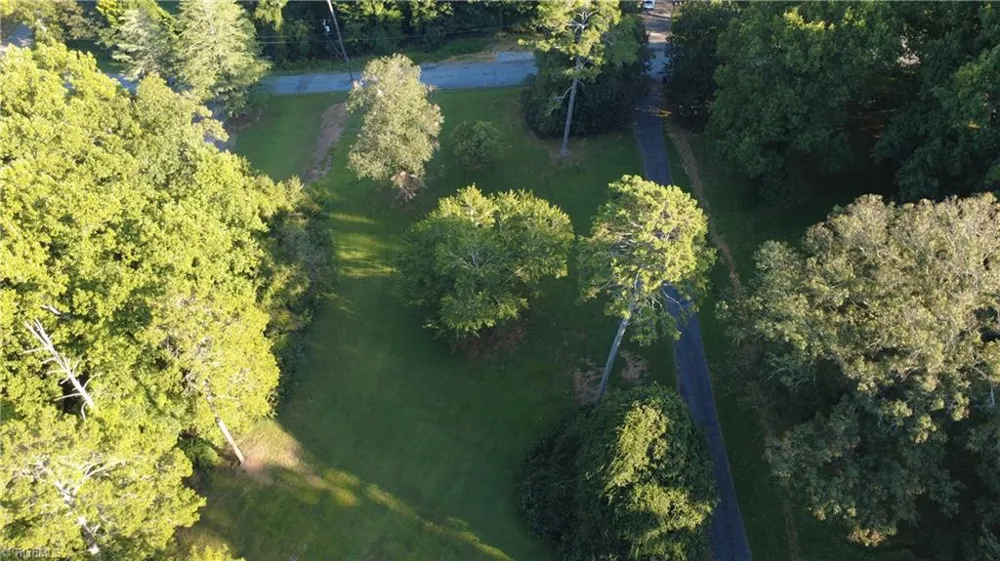 143 James Street Elkin, NC 28621