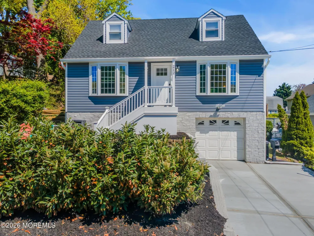 212 Linden Avenue Highlands, NJ 07732
