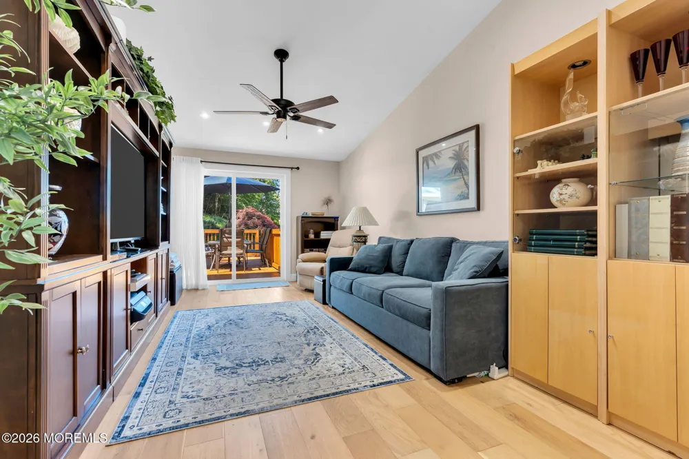 212 Linden Avenue Highlands, NJ 07732