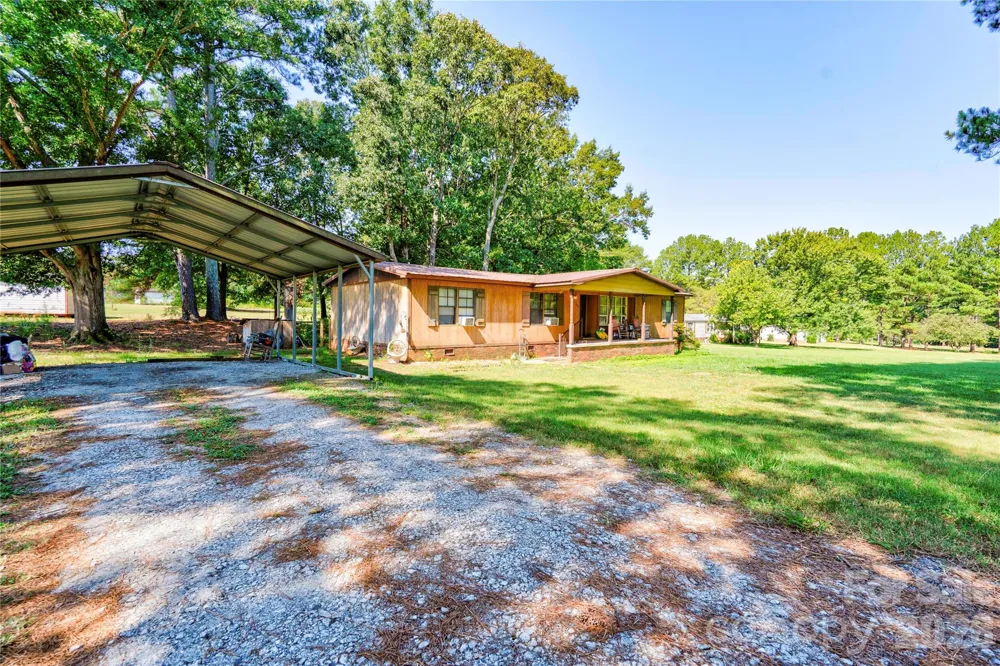 807 Johnnie Bridges Road Shelby, NC 28150