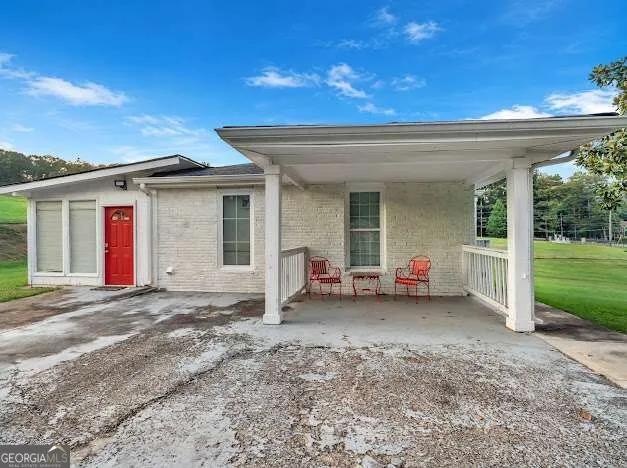 1973 Bethsaida RD Riverdale, GA 30296