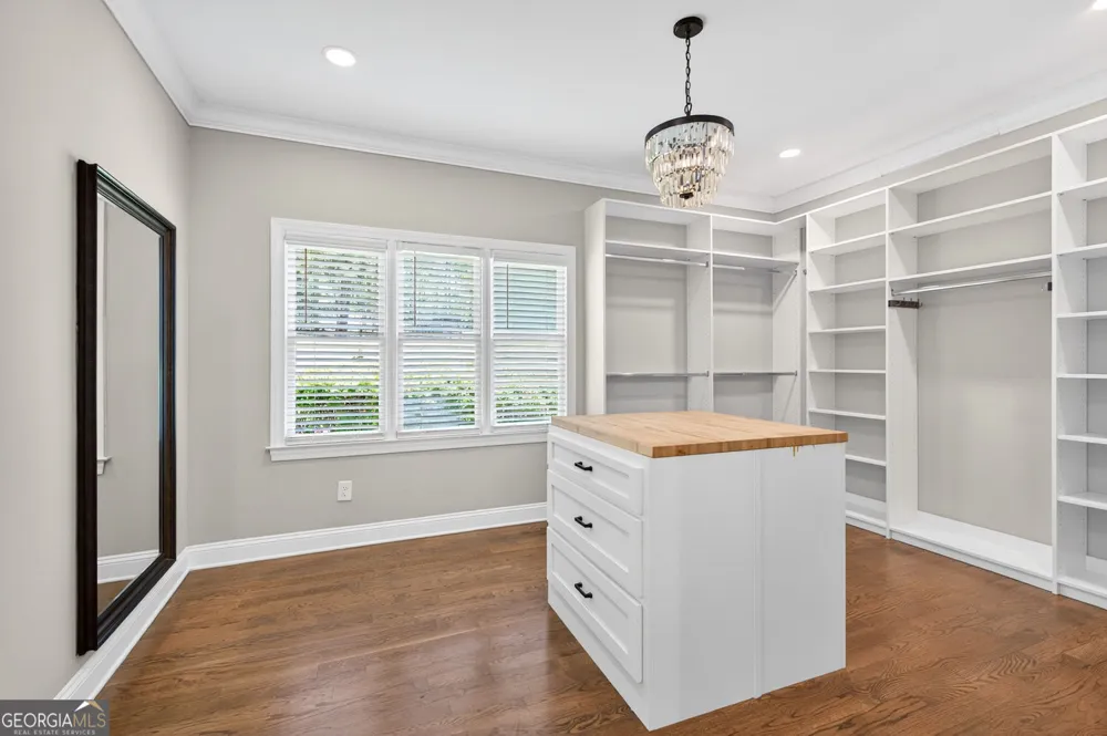 2090 Double Creek LN Alpharetta, GA 30004