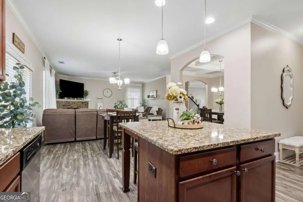 6872 Outrigger CT Flowery Branch, GA 30542