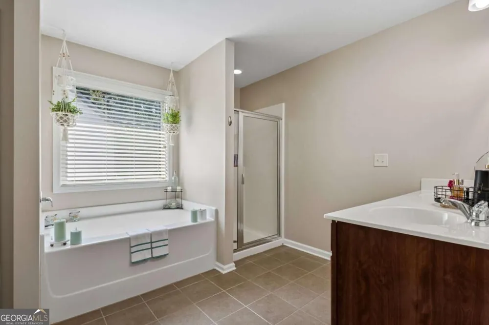 6872 Outrigger CT Flowery Branch, GA 30542