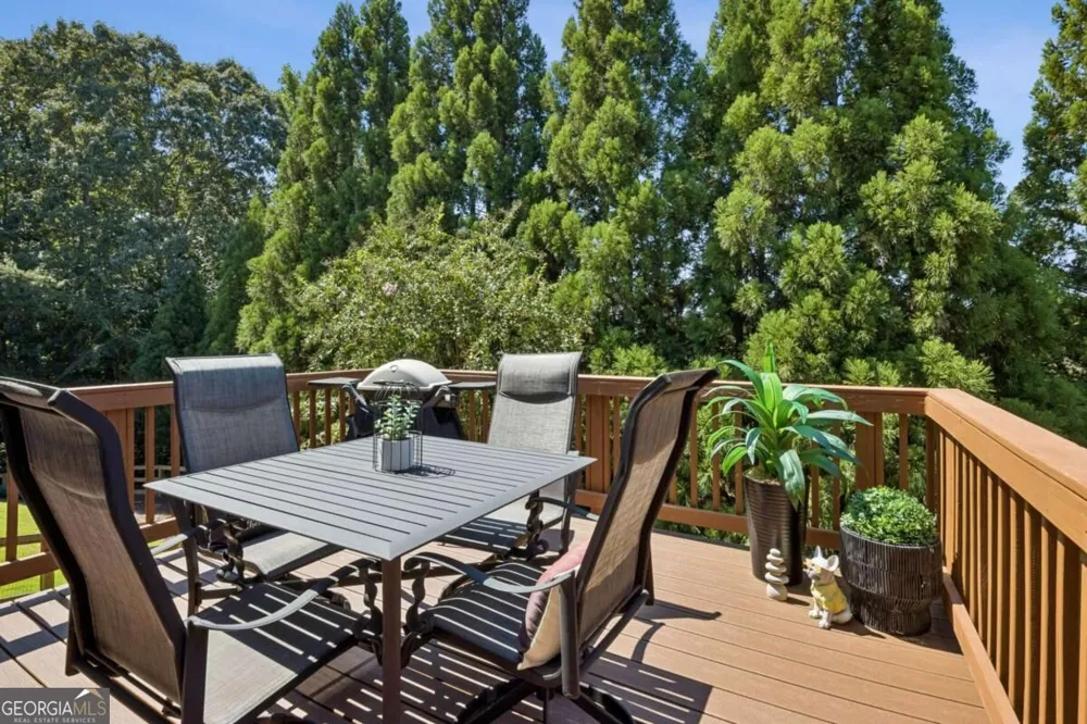 6872 Outrigger CT Flowery Branch, GA 30542
