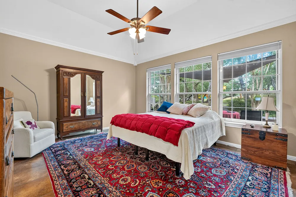 10505 Grand Oak Circle Austin, TX 78750