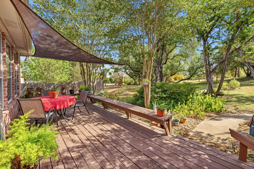 10505 Grand Oak Circle Austin, TX 78750