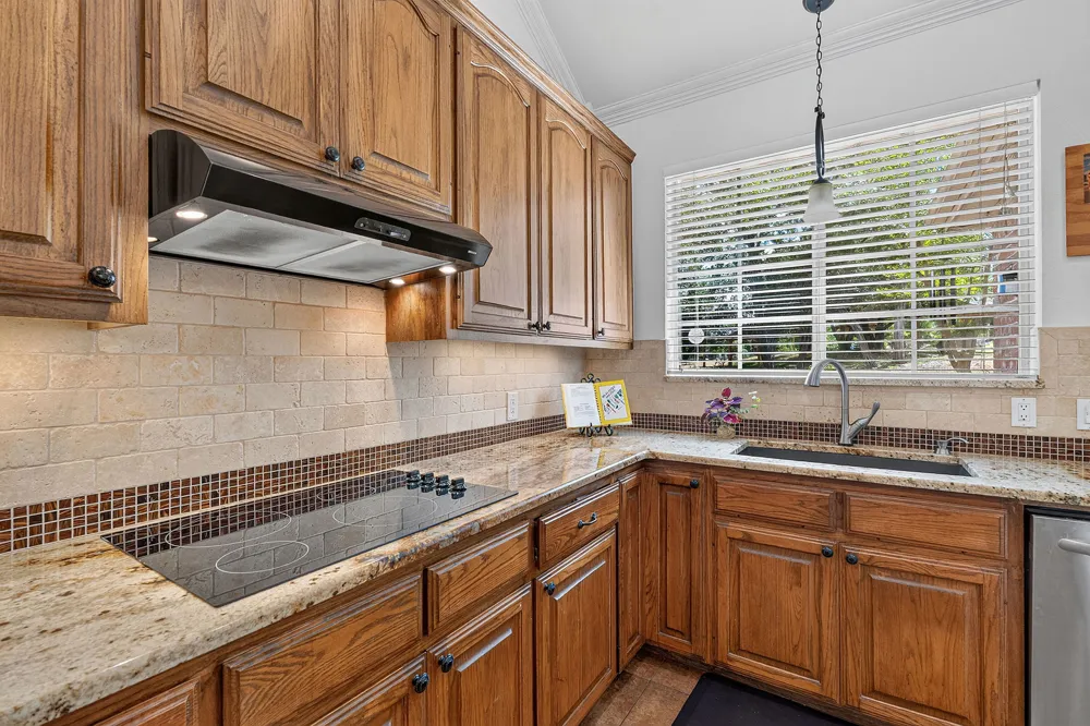 10505 Grand Oak Circle Austin, TX 78750
