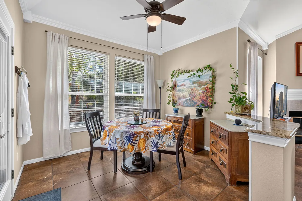 10505 Grand Oak Circle Austin, TX 78750