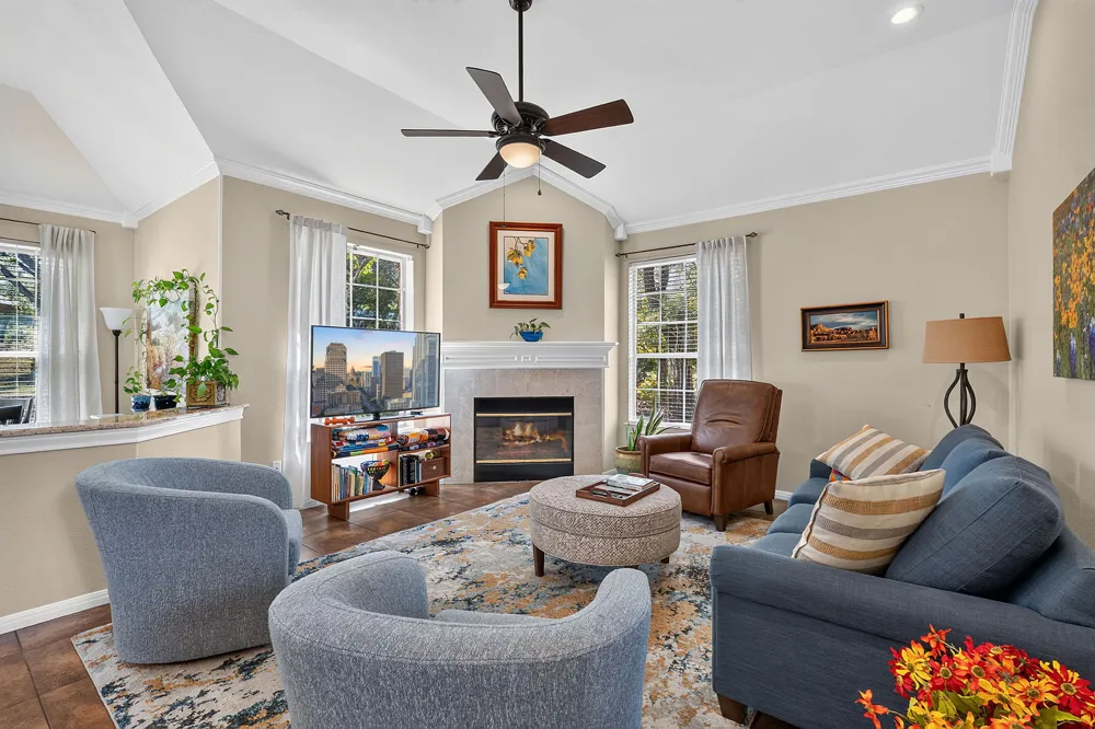 10505 Grand Oak Circle Austin, TX 78750
