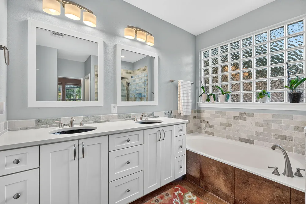 10505 Grand Oak Circle Austin, TX 78750