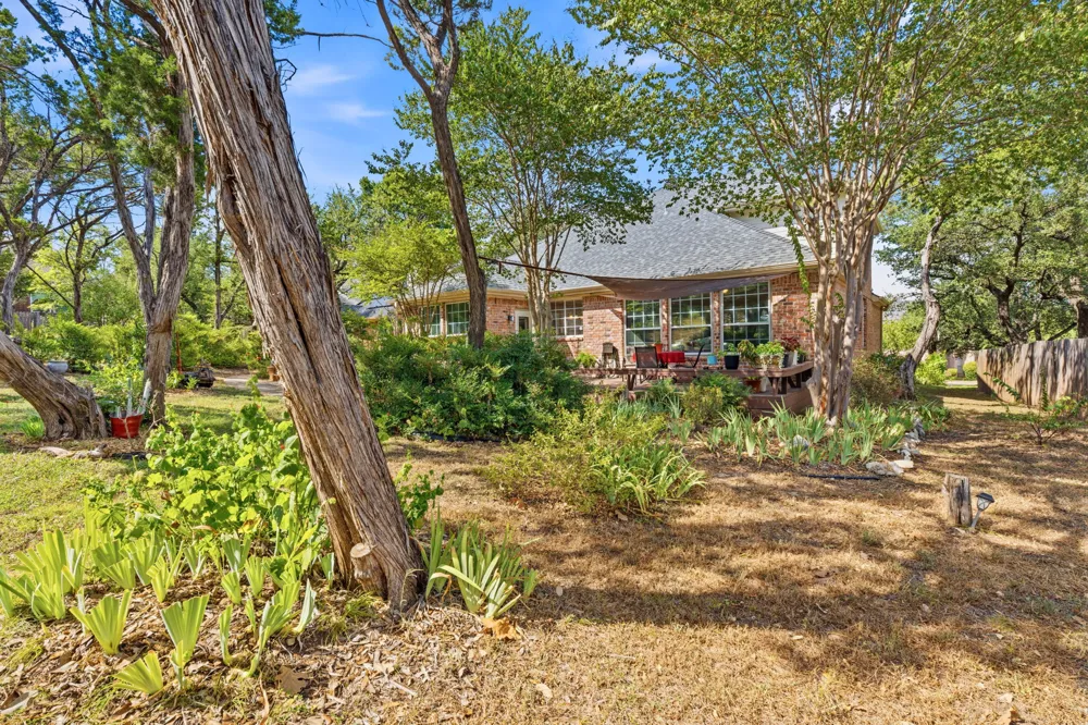 10505 Grand Oak Circle Austin, TX 78750