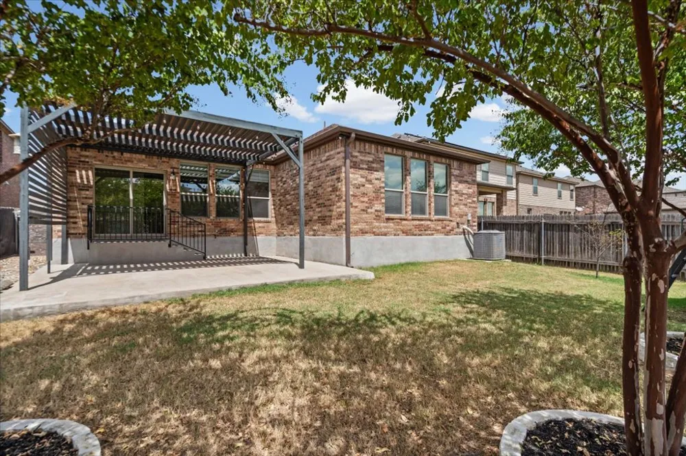 1113 Calla Lily Boulevard Leander, TX 78641