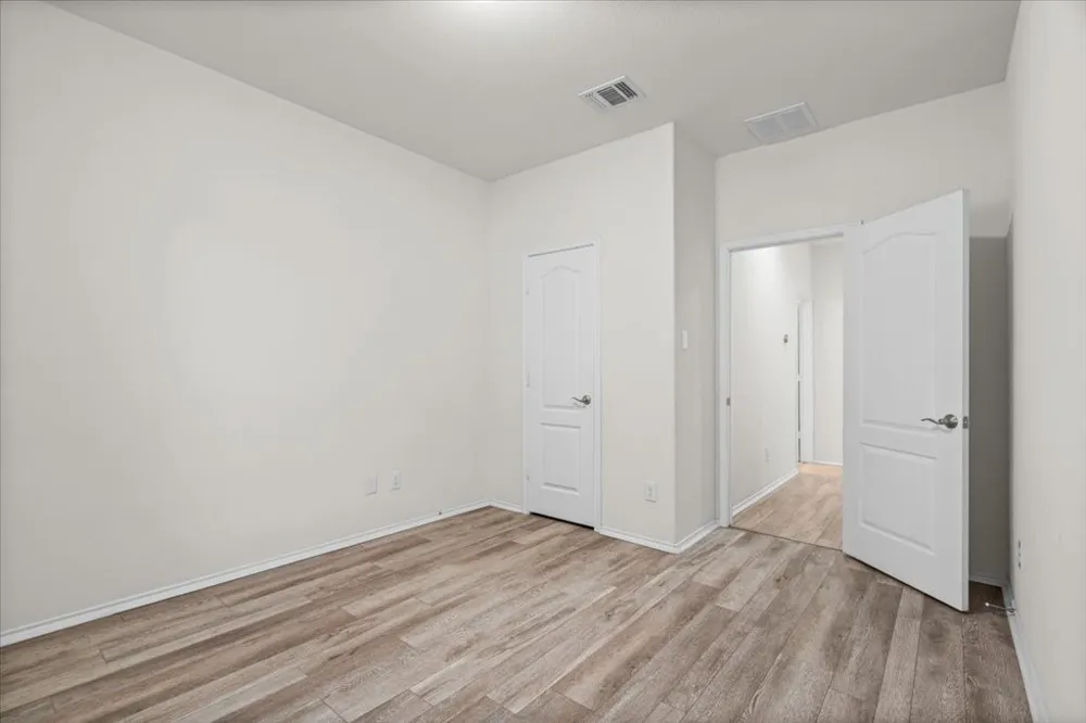 1113 Calla Lily Boulevard Leander, TX 78641