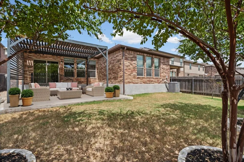 1113 Calla Lily Boulevard Leander, TX 78641