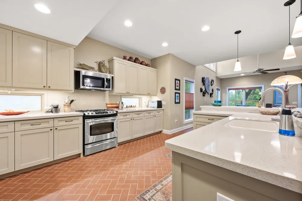 3822 Ridgelea Drive #A Austin, TX 78731