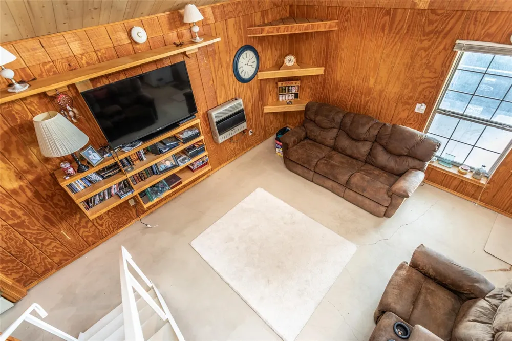 1078 R&R Lane Muenster, TX 76252