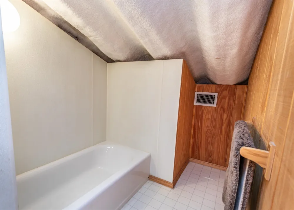 1078 R&R Lane Muenster, TX 76252
