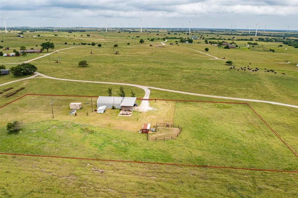 1078 R&R Lane Muenster, TX 76252
