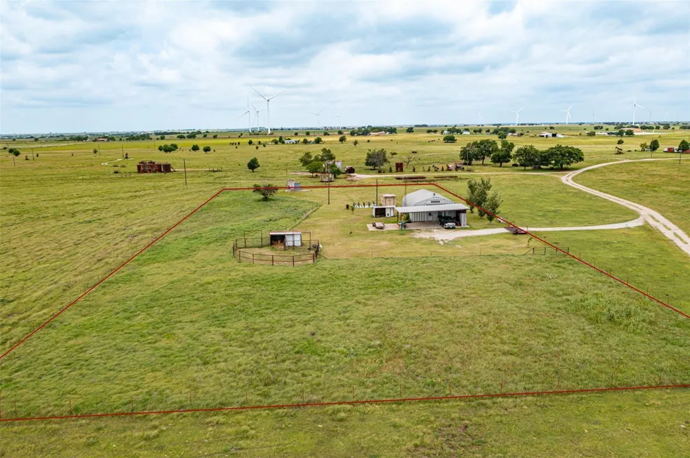1078 R&R Lane Muenster, TX 76252